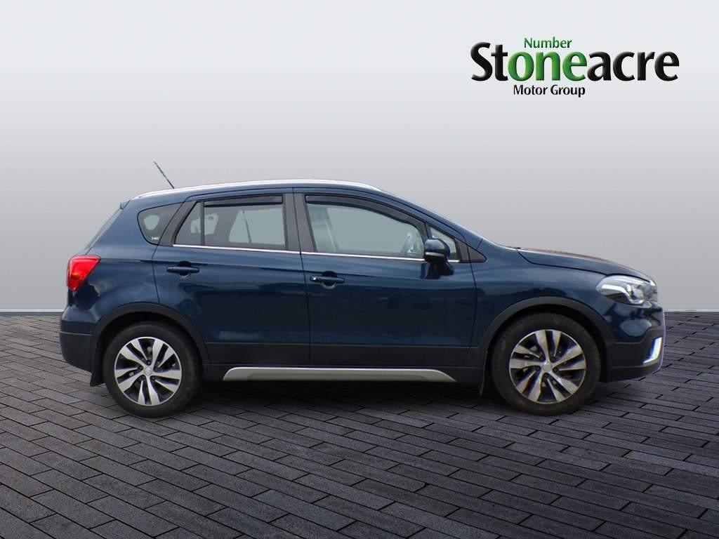 Suzuki SX4 S-Cross Image 2