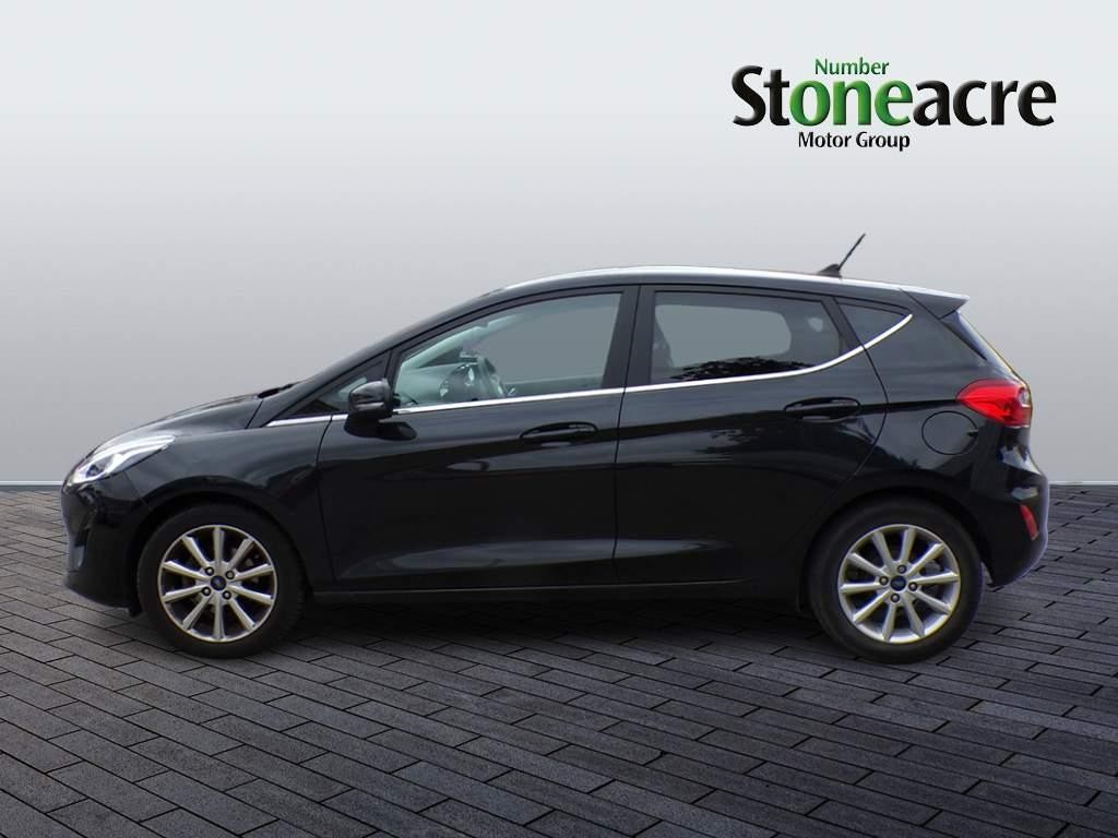 Ford Fiesta Image 6