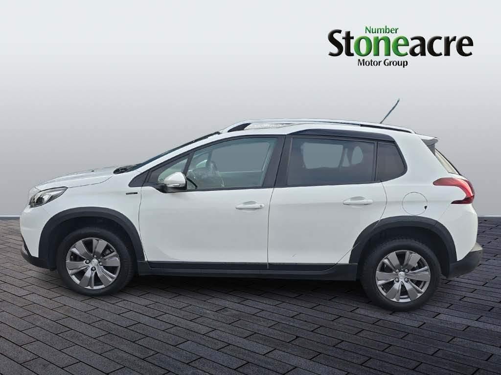 Peugeot 2008 Image 6