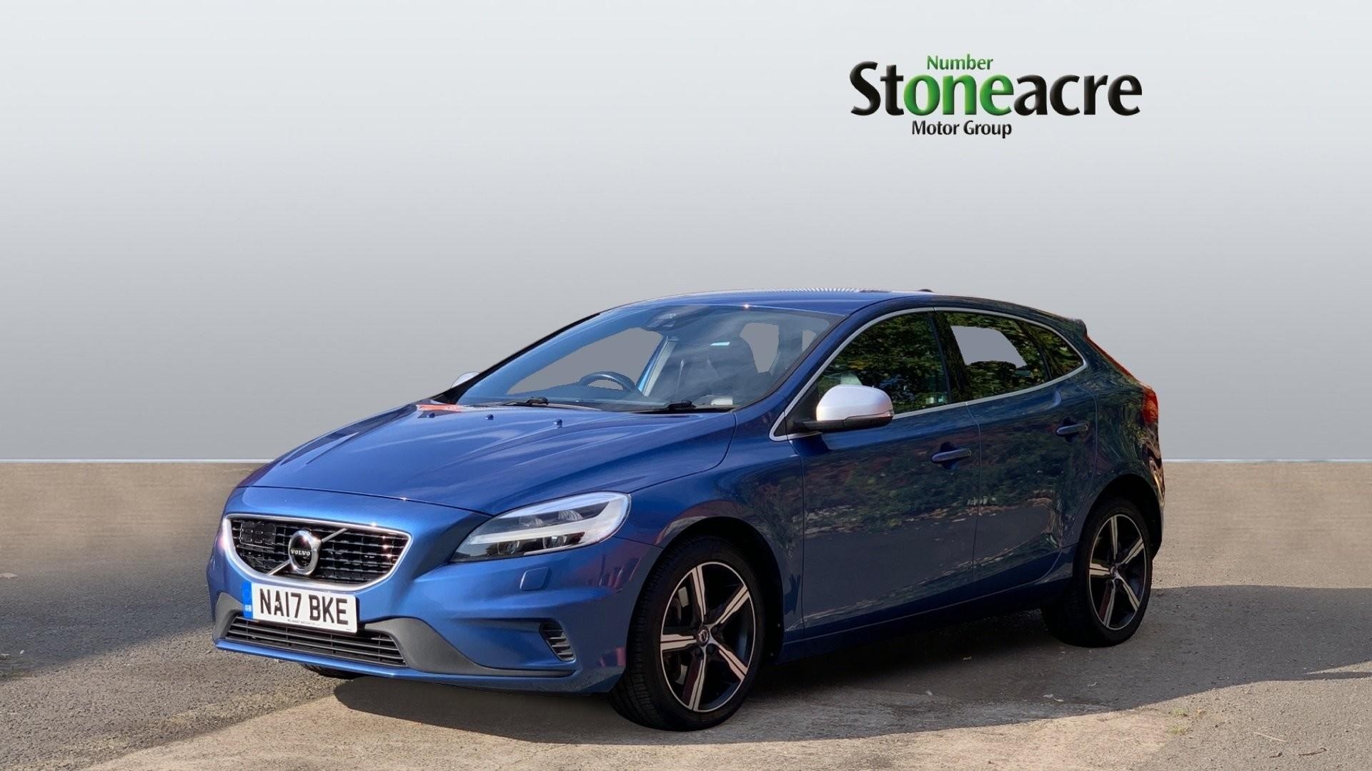 Volvo V40 Image 6