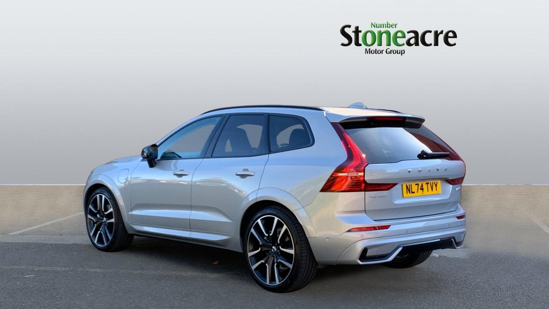 Volvo XC60 Image 2