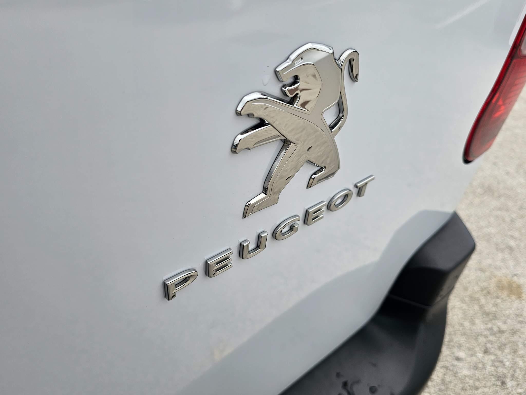 Peugeot Partner Image 12