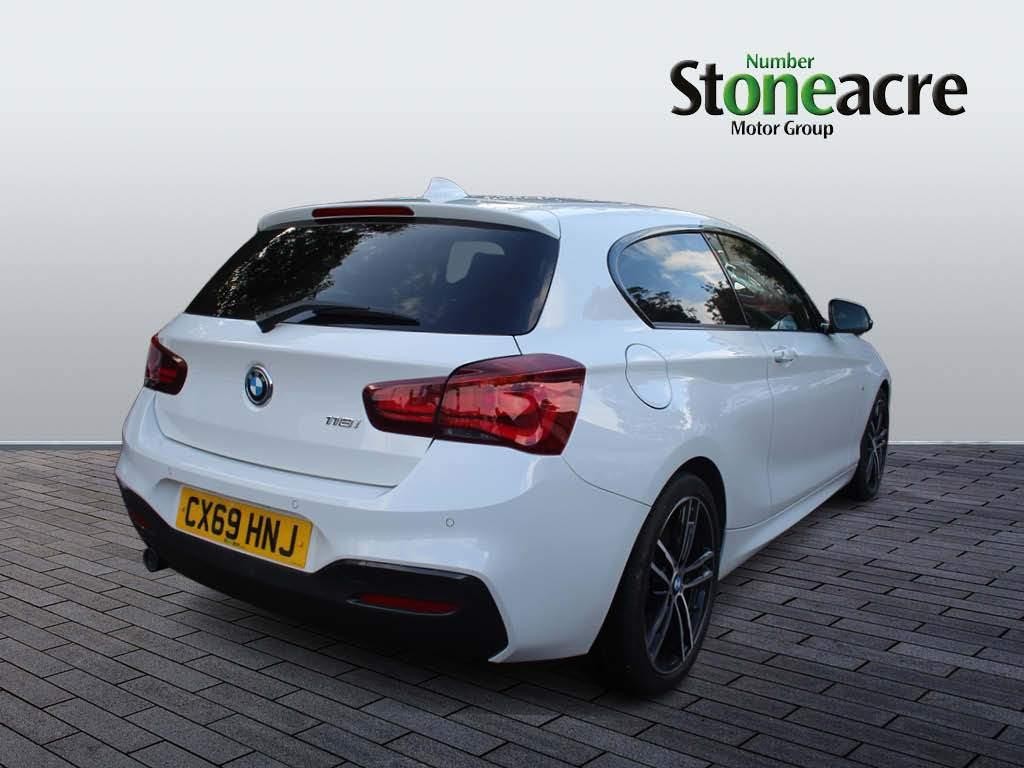 BMW 1 Series Image 3