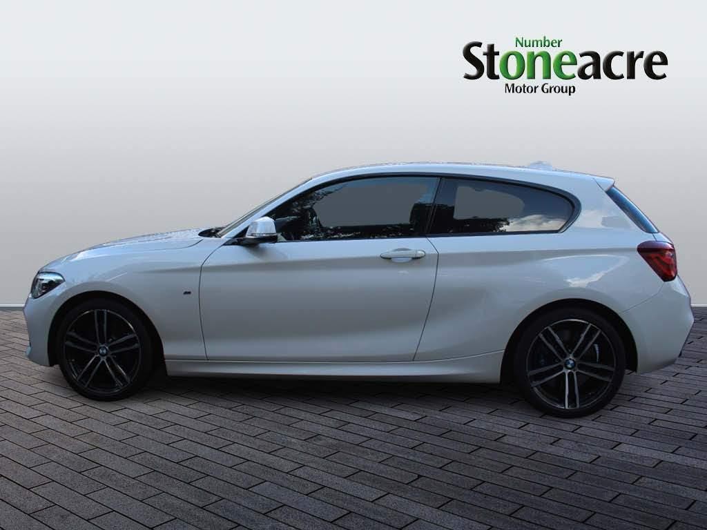 BMW 1 Series Image 6