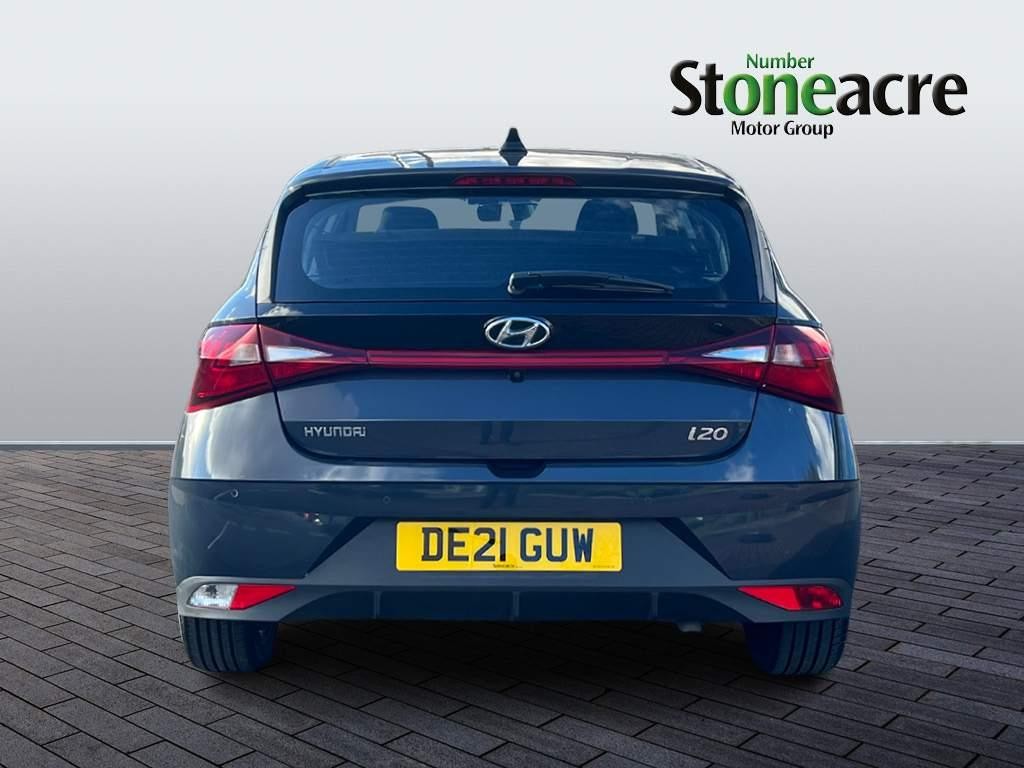 Hyundai i20 Image 4