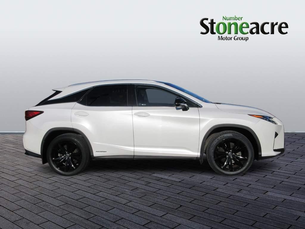 Lexus RX Image 2