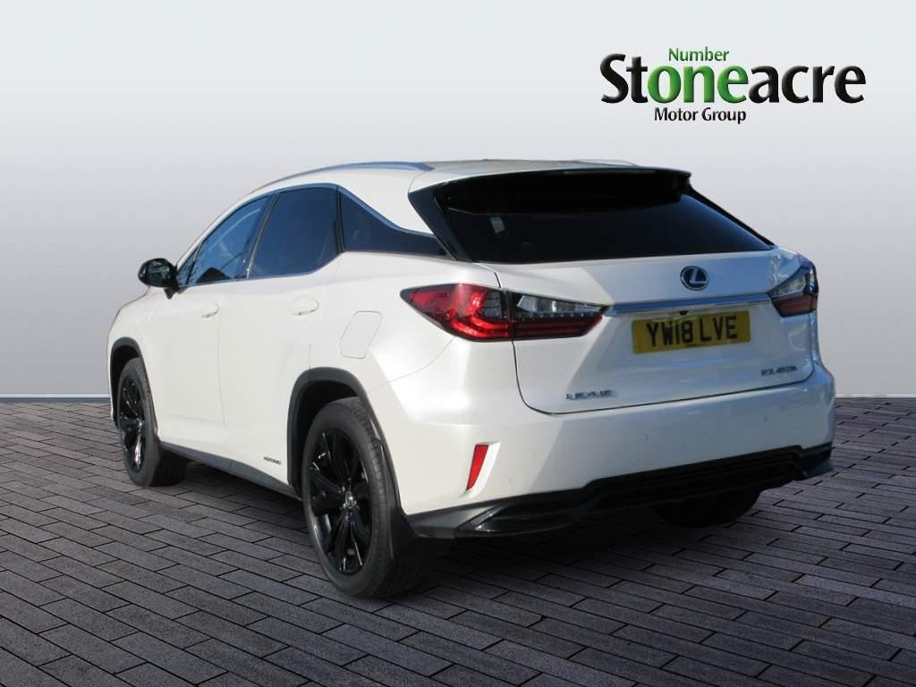 Lexus RX Image 5