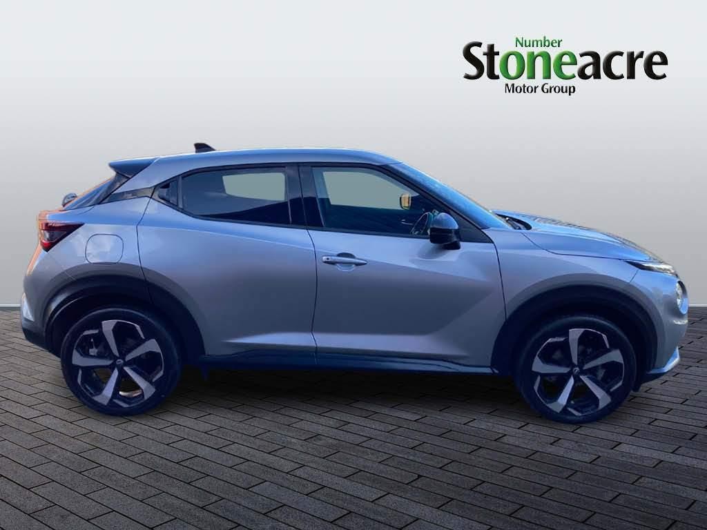 Nissan Juke Image 2