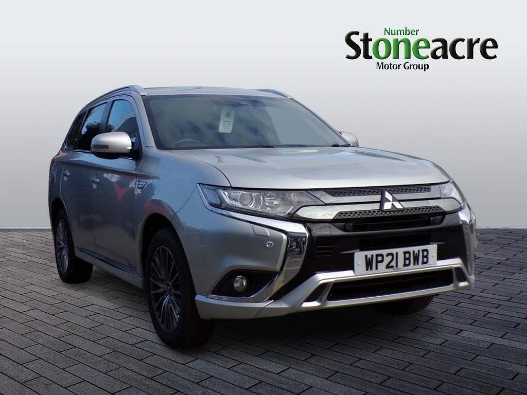 Mitsubishi Outlander Image 1