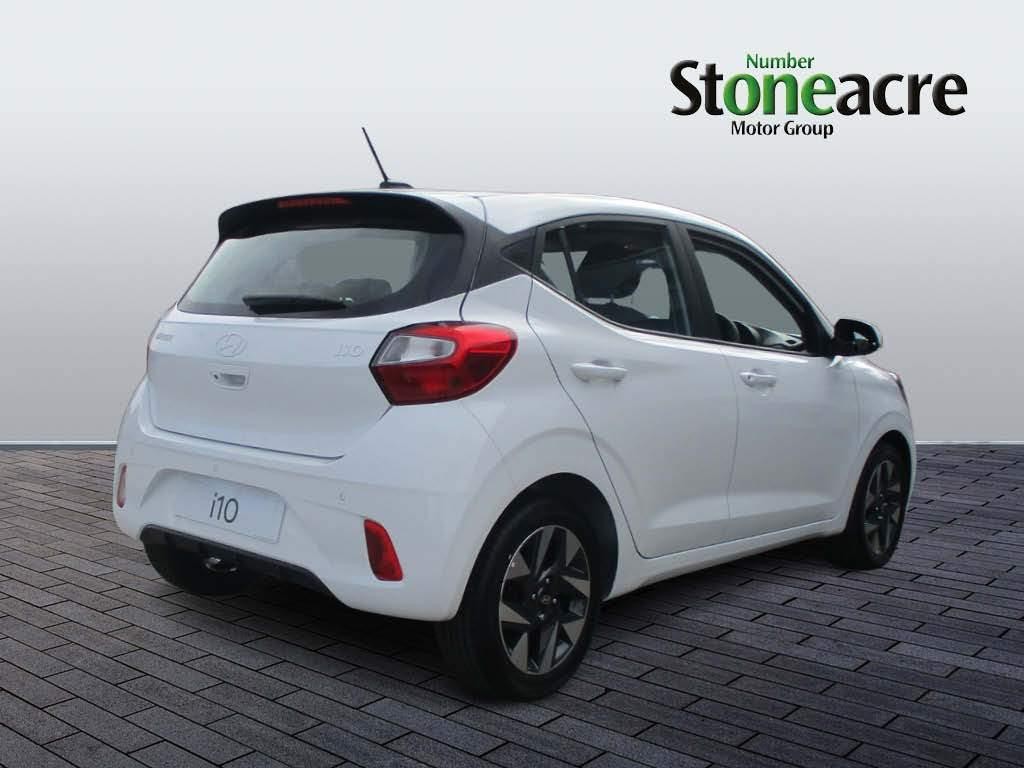 Hyundai i10 Image 3