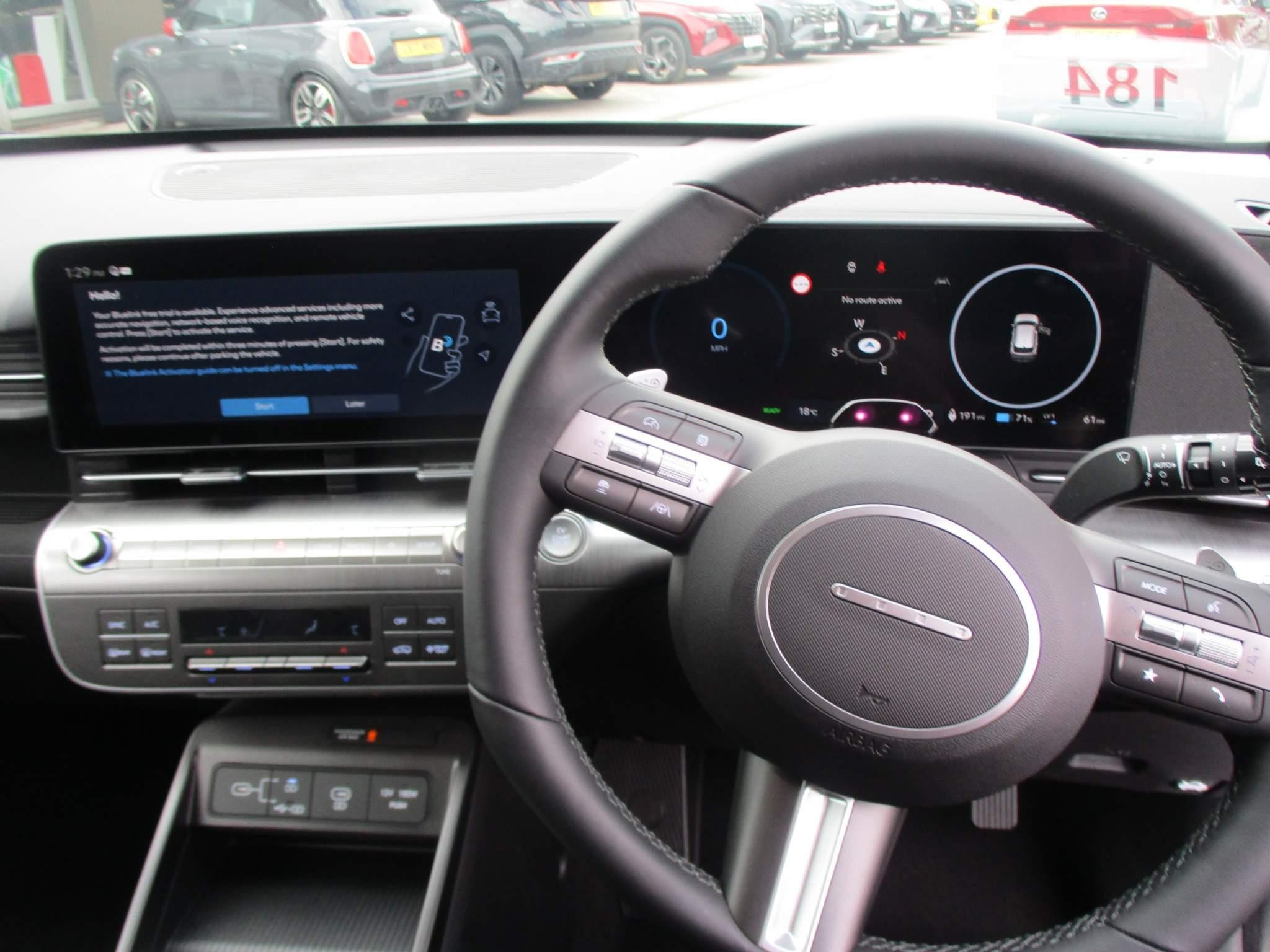 Hyundai KONA Image 12