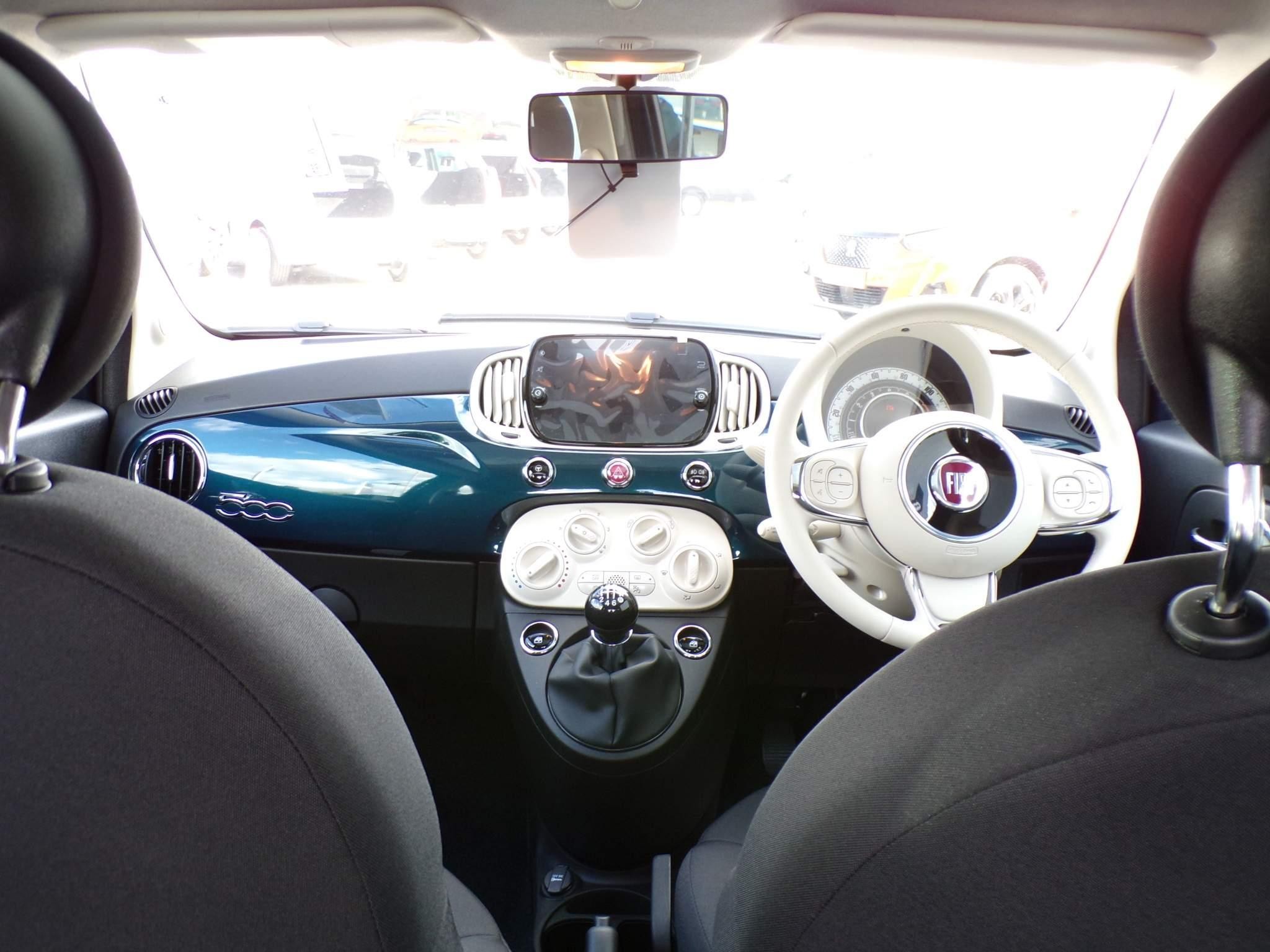 Fiat 500 Hybrid Image 10