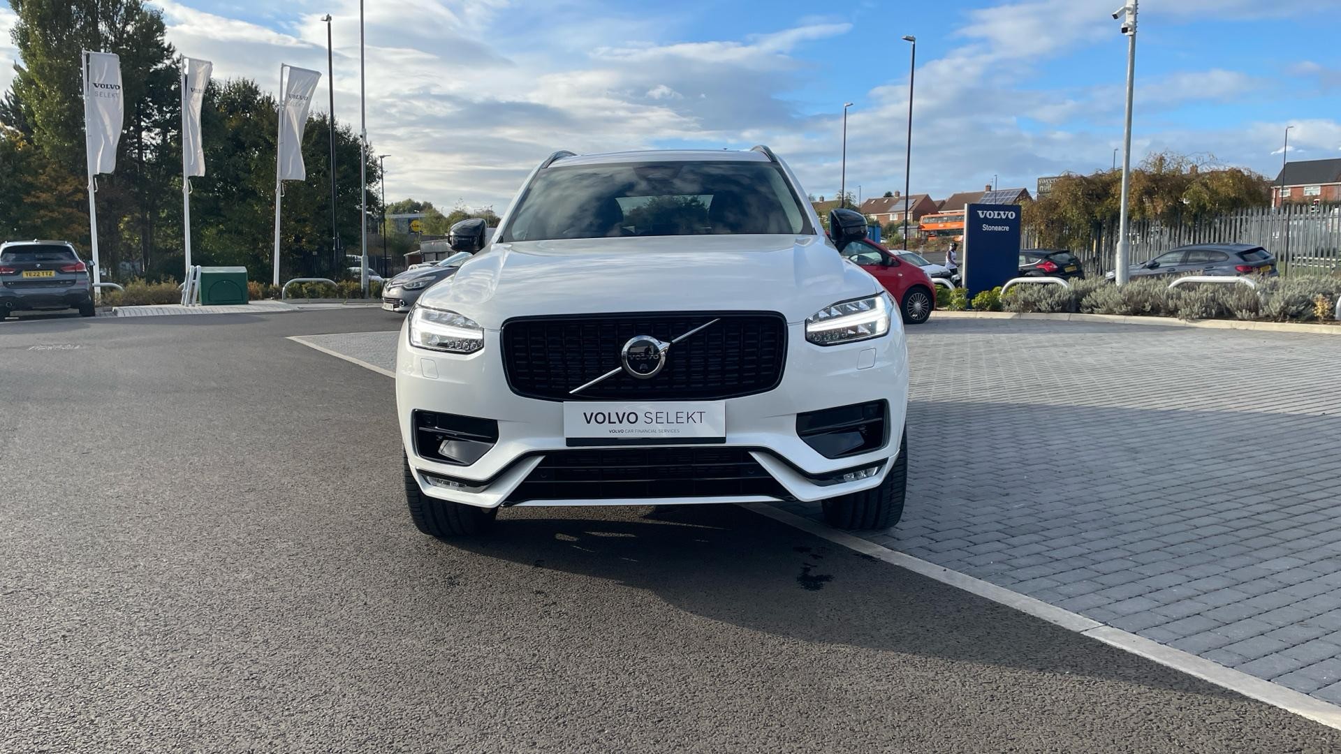 Volvo XC90 Image 12