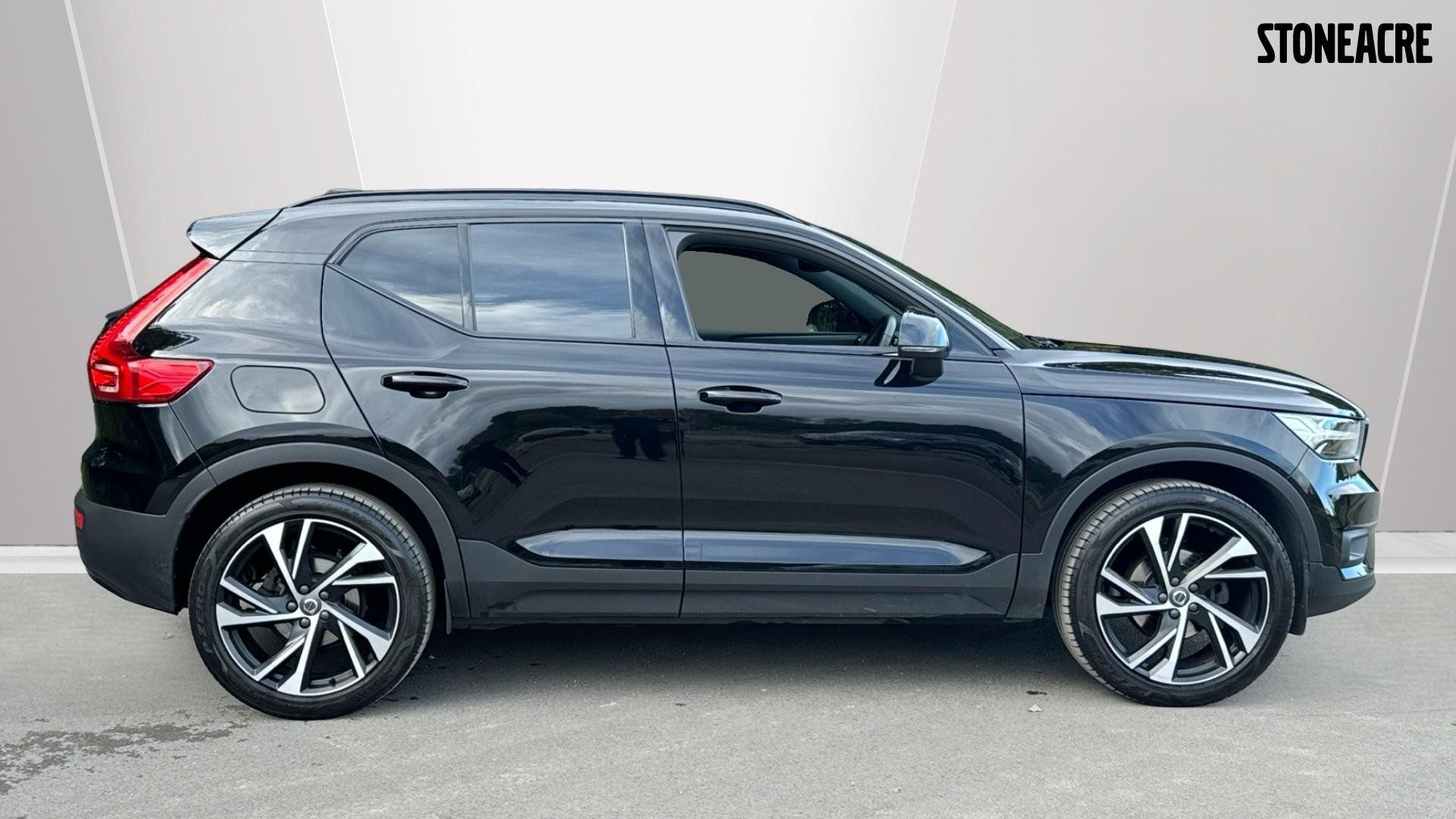 Volvo XC40 Image 3