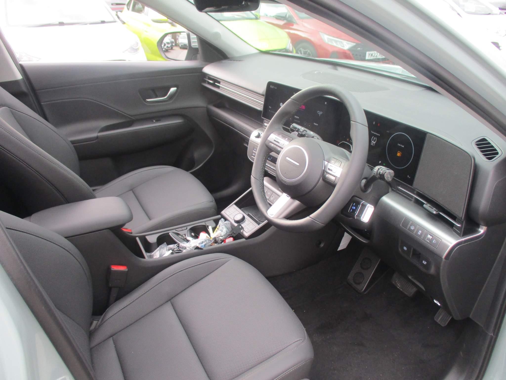 Hyundai KONA Image 11