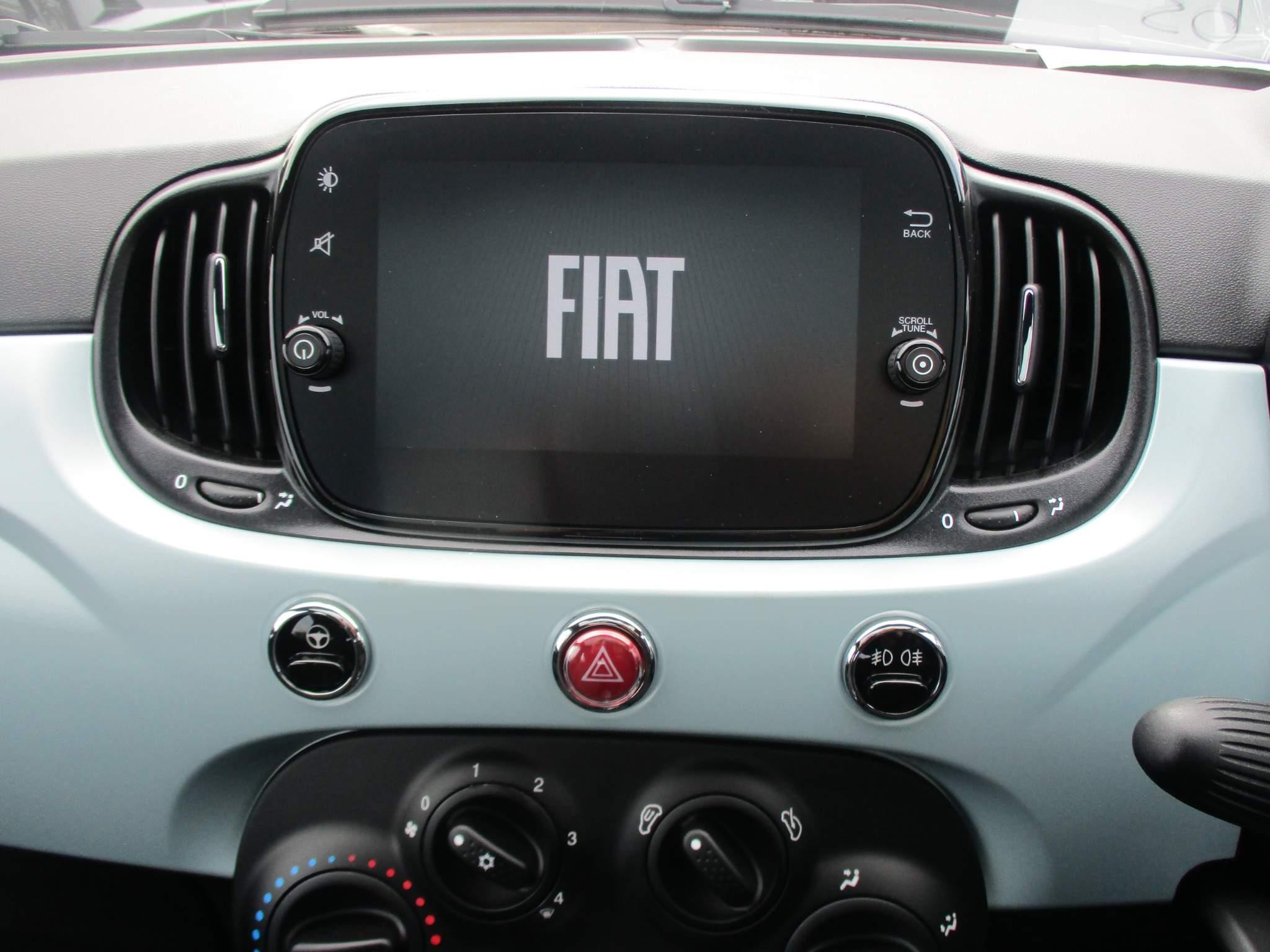 Fiat 500 Hybrid Image 12