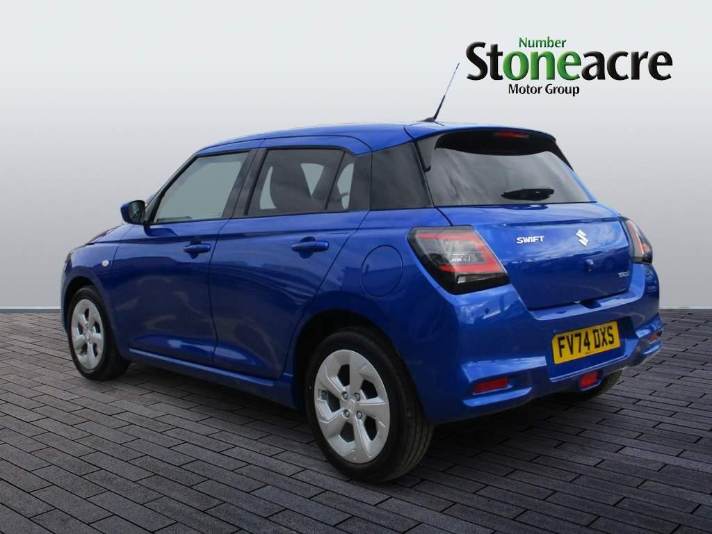 Suzuki Swift Image 5