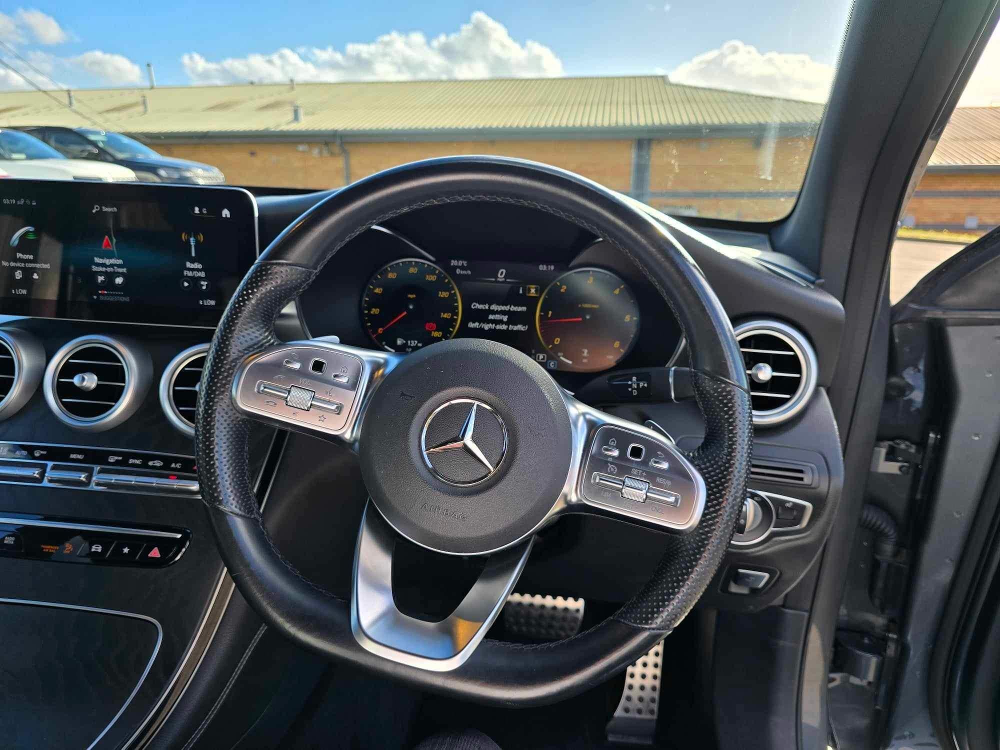 Mercedes-Benz GLC Image 44