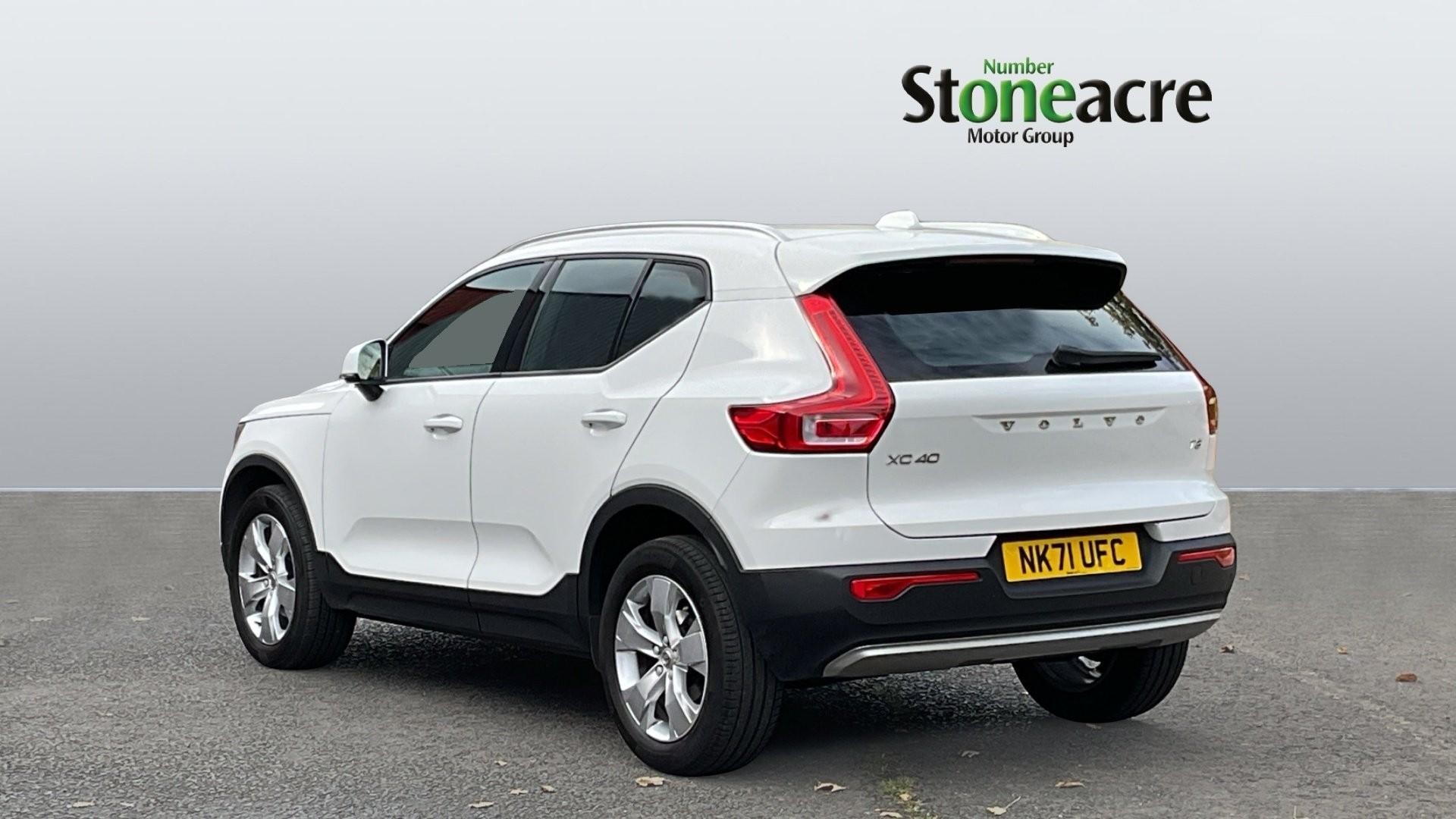 Volvo XC40 Image 2