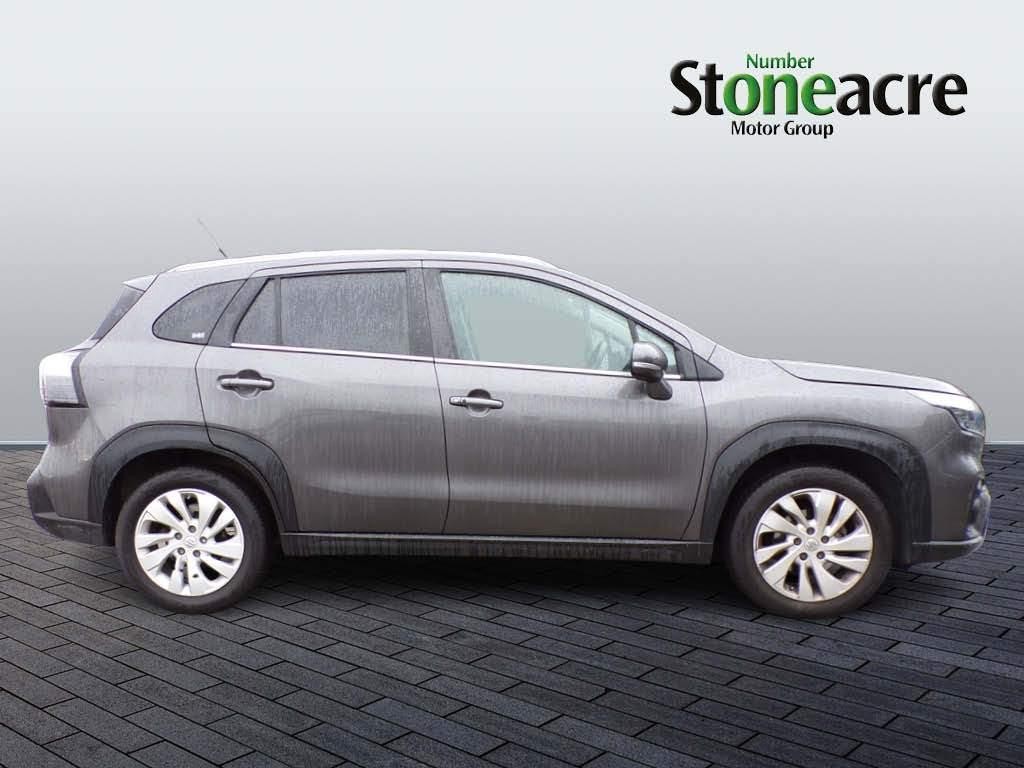 Suzuki SX4 S-Cross Image 2