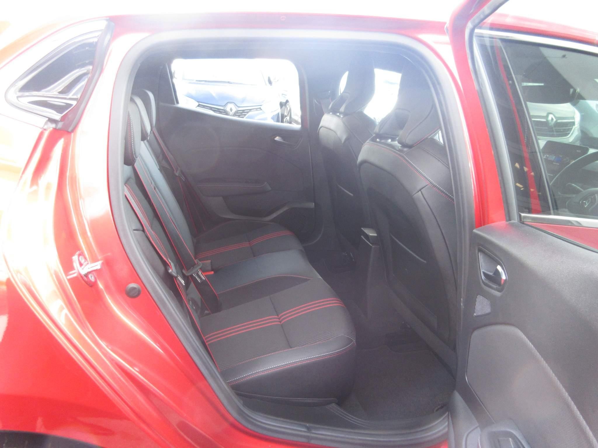 Renault Clio Image 11