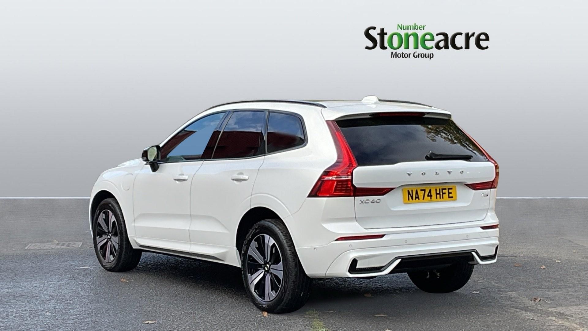 Volvo XC60 Image 2