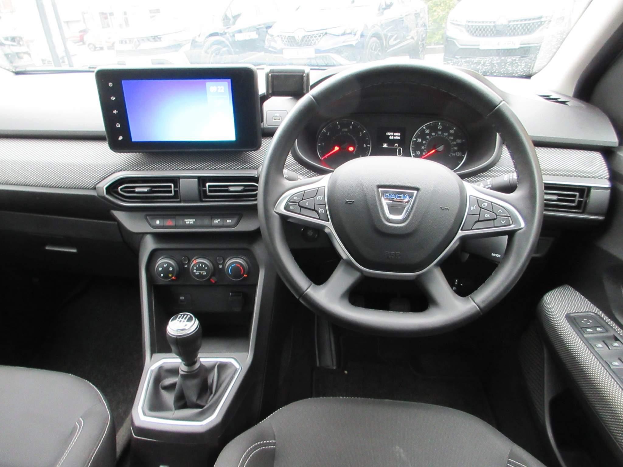 Dacia Sandero Image 12