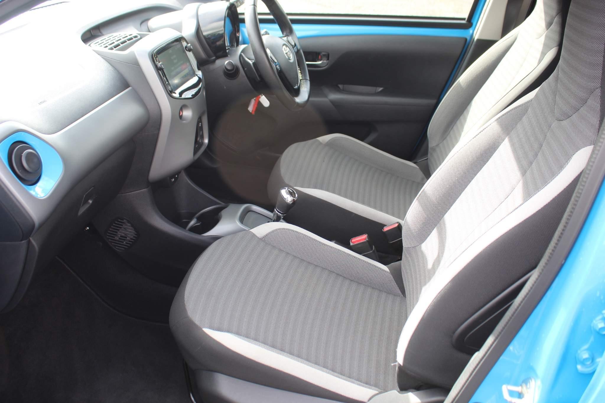 Toyota Aygo Image 14