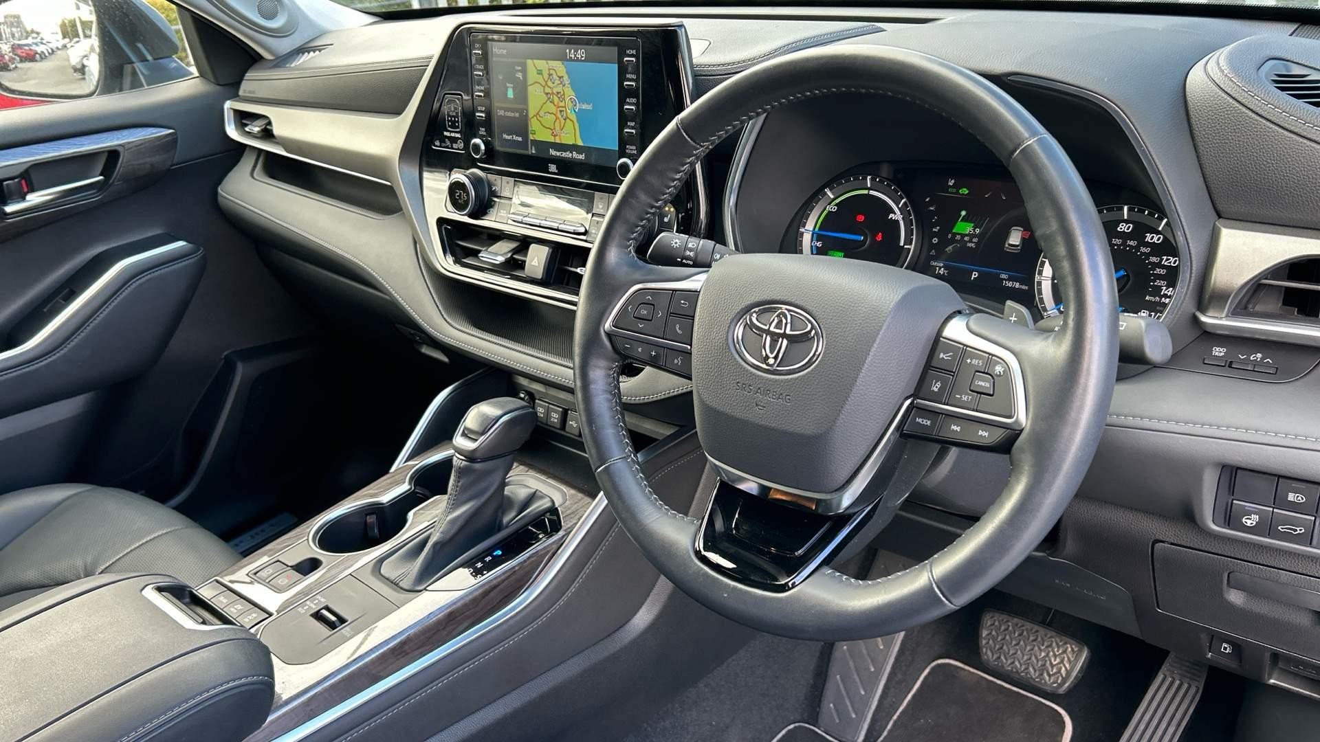 Toyota Highlander Image 10