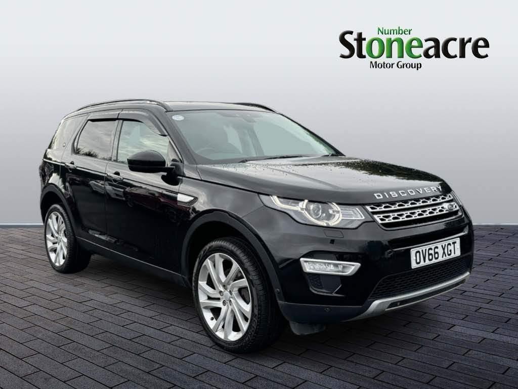 Land Rover Discovery Sport Image 1