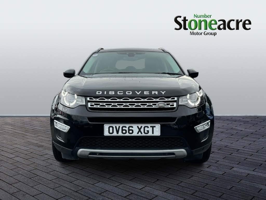 Land Rover Discovery Sport Image 8