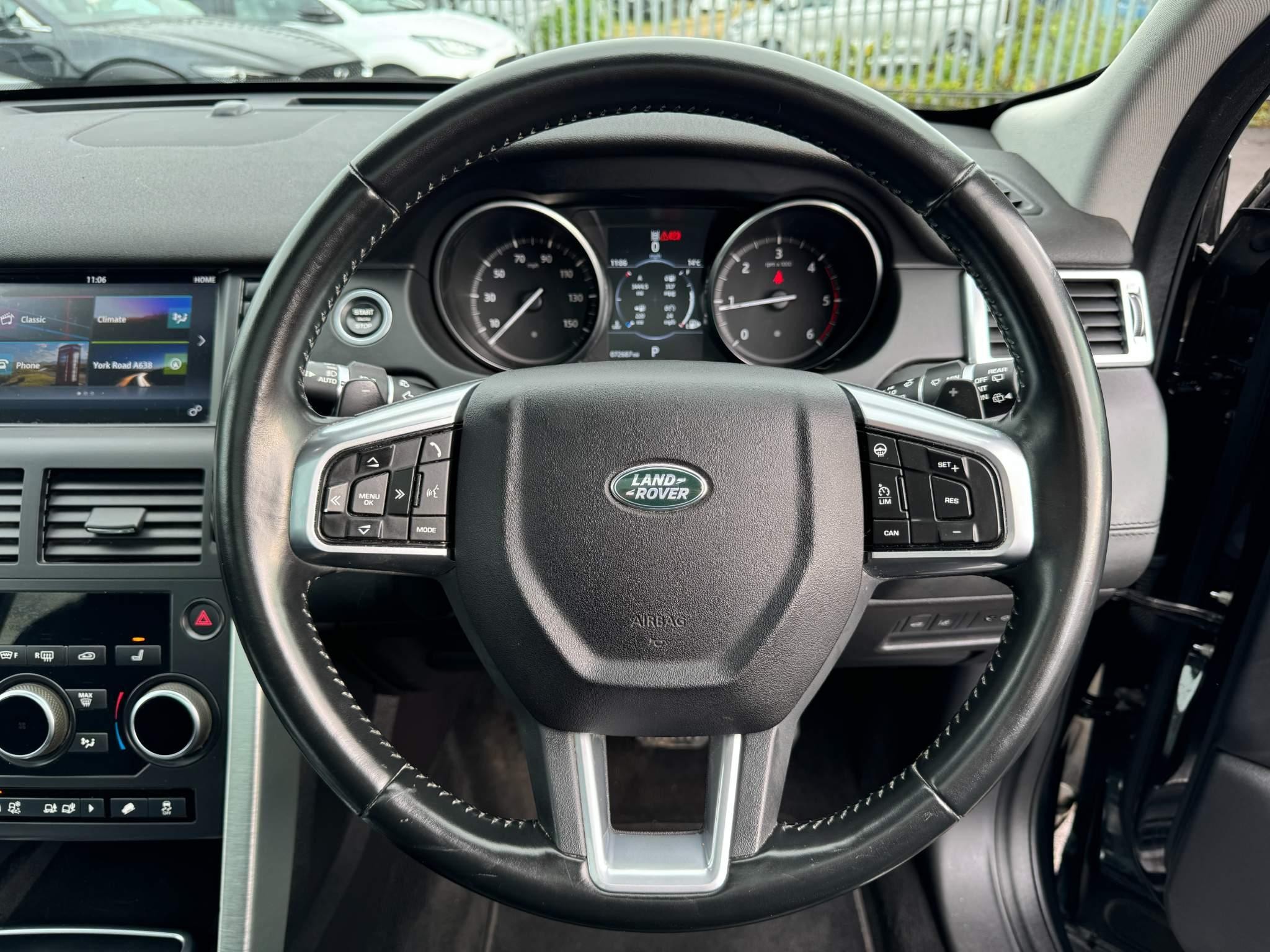 Land Rover Discovery Sport Image 10