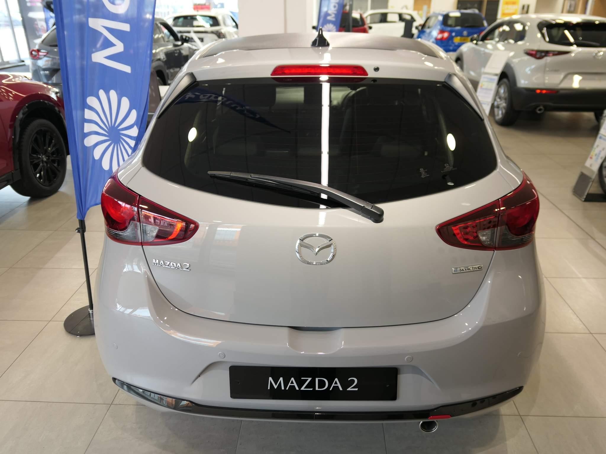 Mazda Mazda2 Image 3