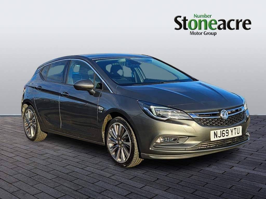 Vauxhall Astra Image 1