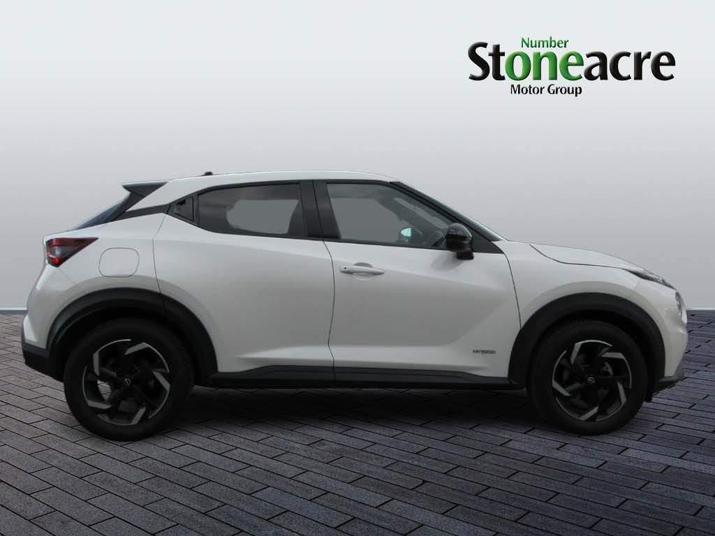 Nissan Juke Image 2