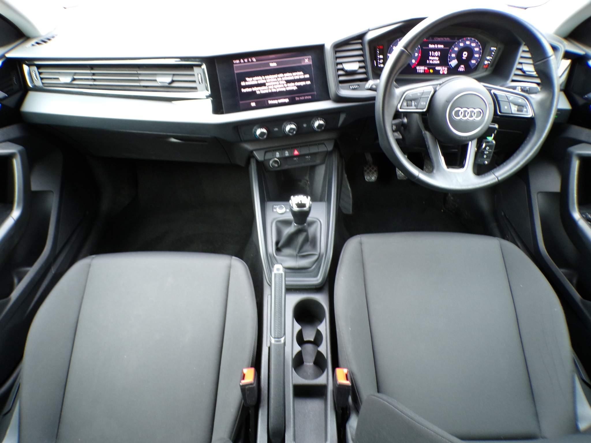 Audi A1 Image 12