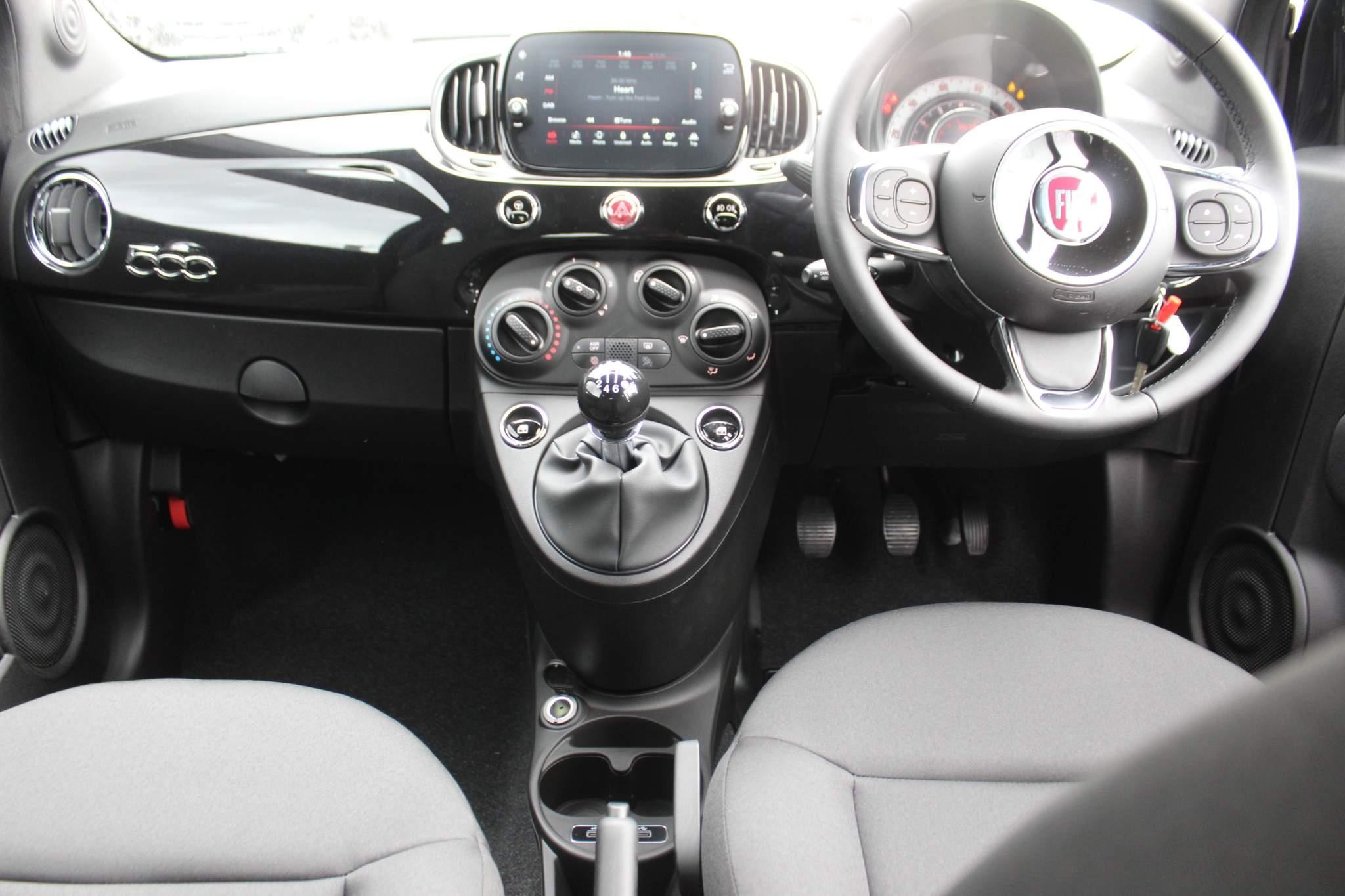 Fiat 500c Hybrid Image 12