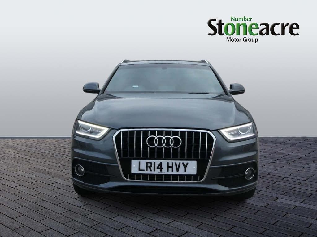 Audi Q3 Image 8