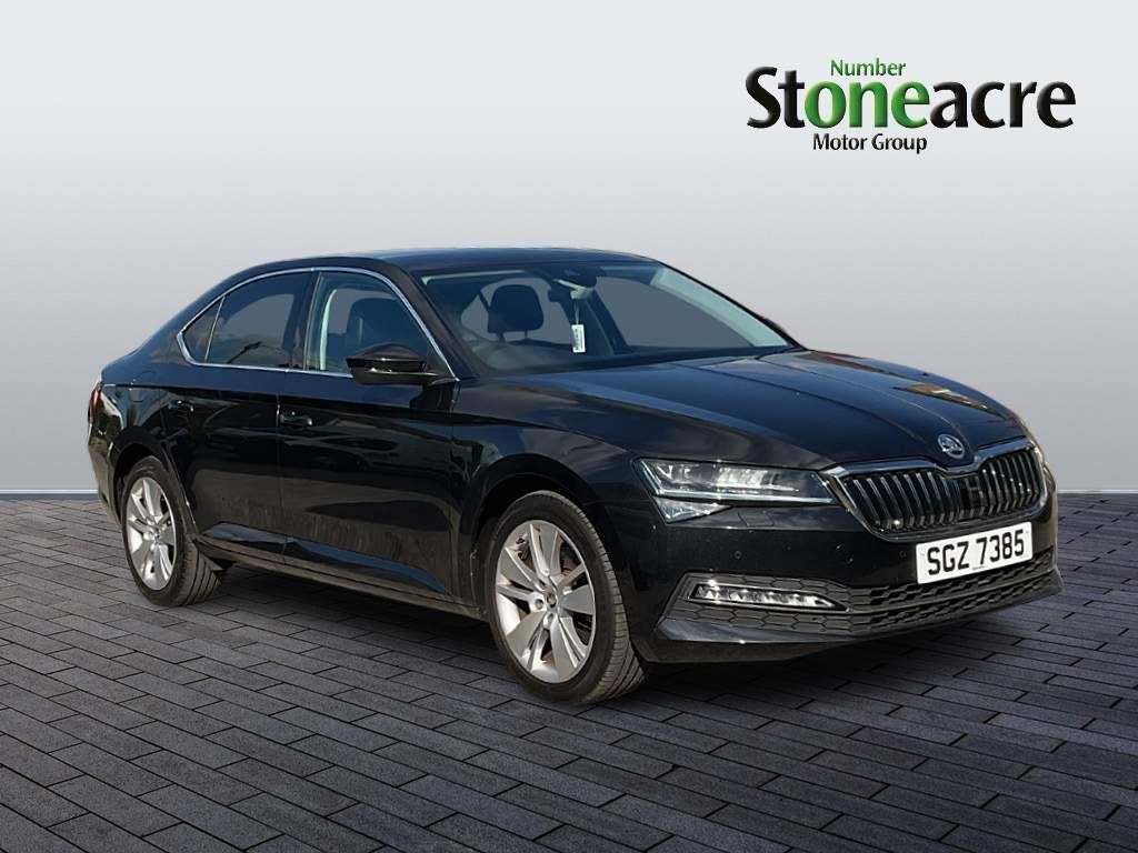 Skoda Superb Image 1