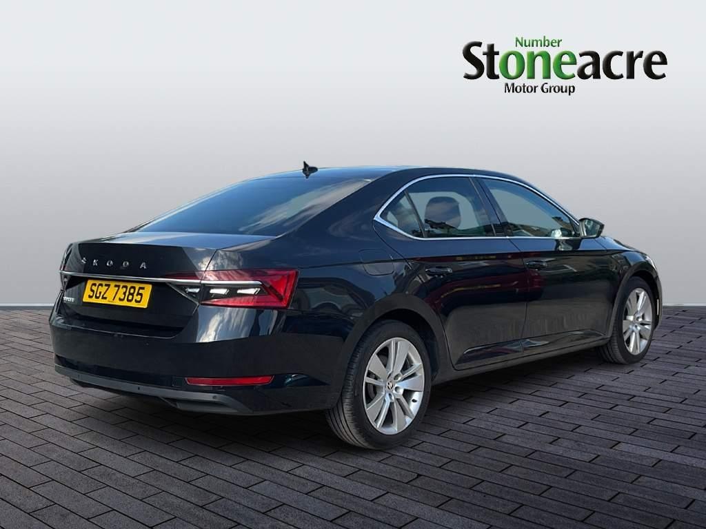 Skoda Superb Image 3