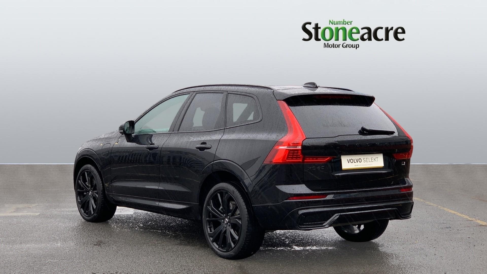 Volvo XC60 Image 2