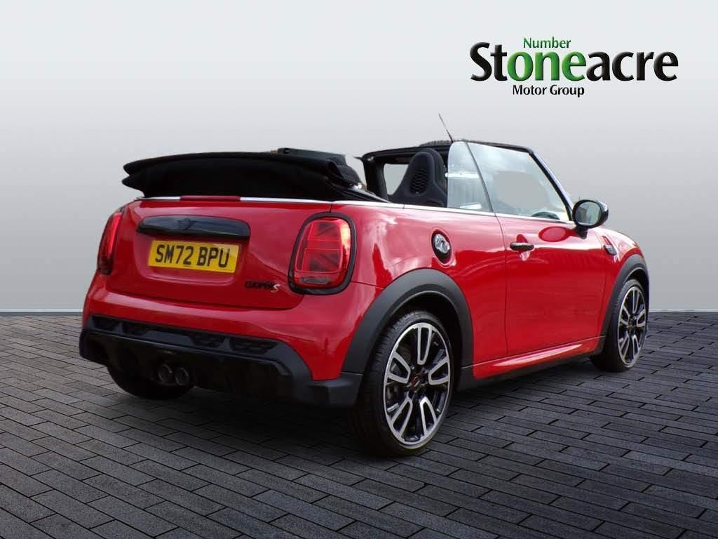 MINI Convertible Image 3