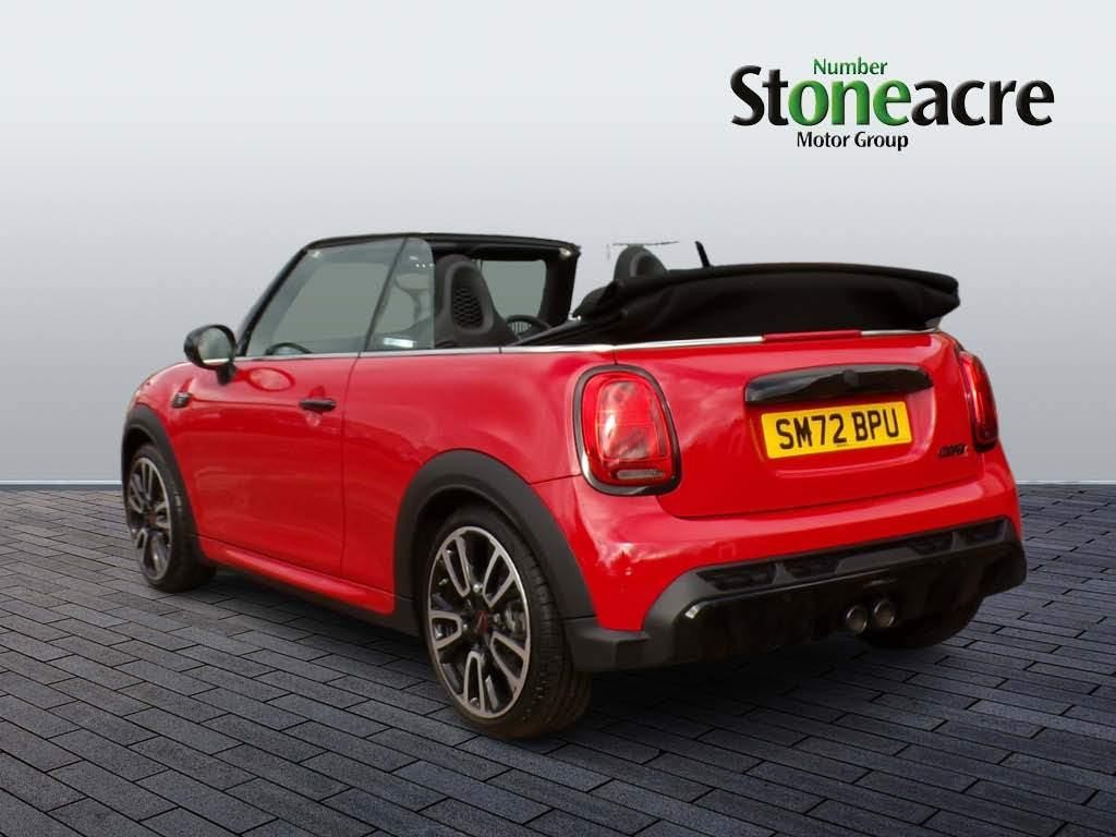 MINI Convertible Image 5