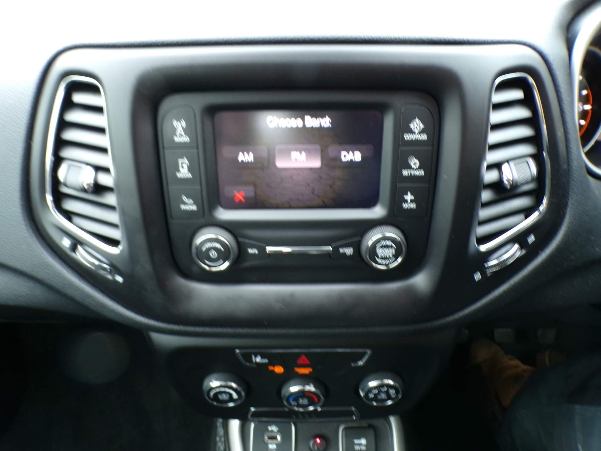 Jeep Compass Image 16