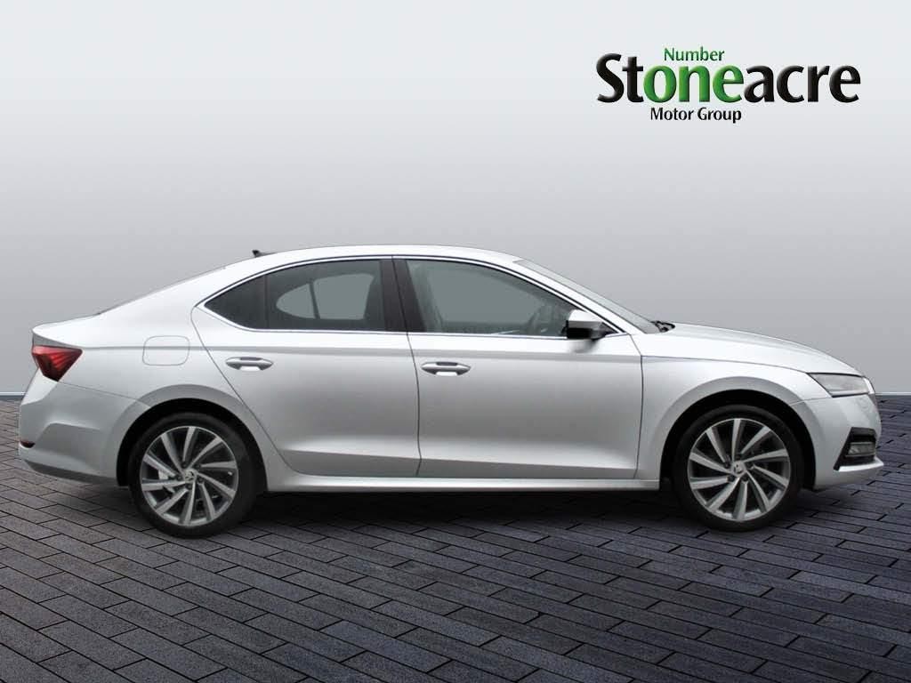 Skoda Octavia Image 2