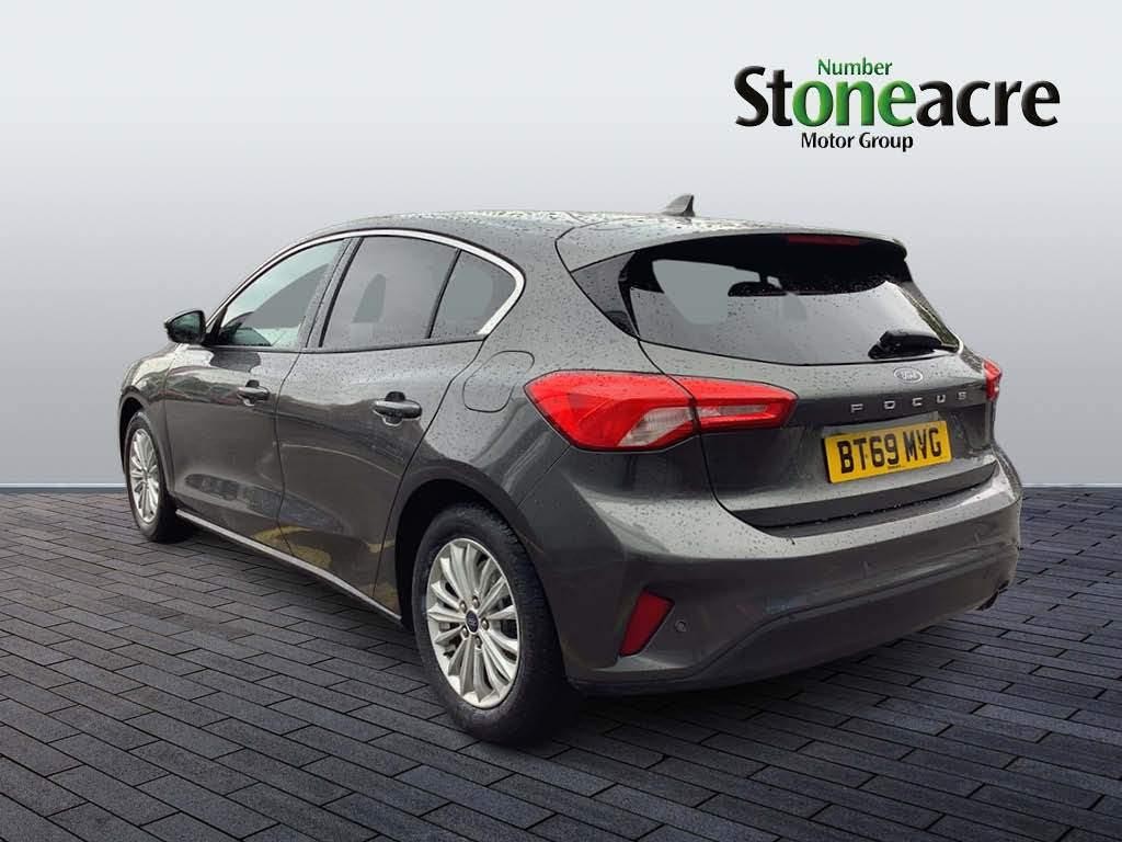 Ford Focus Image 5