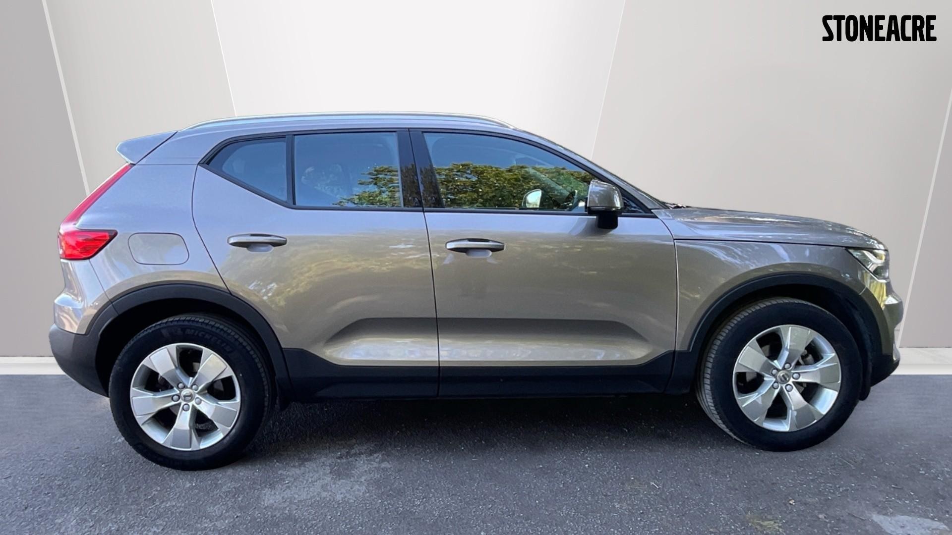 Volvo XC40 Image 3