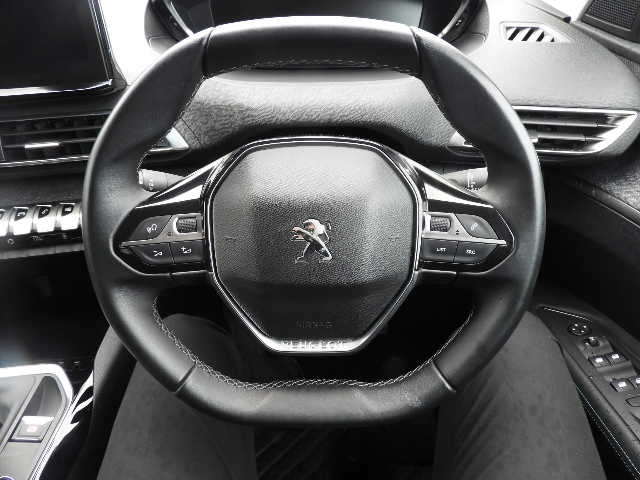 Peugeot 3008 Image 17