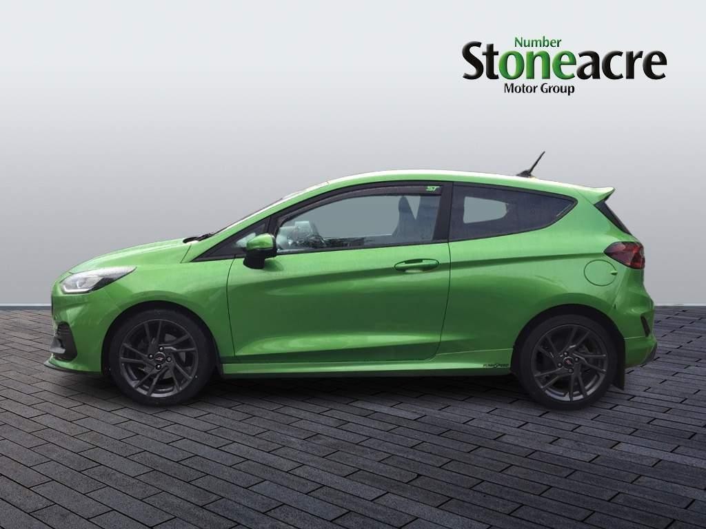 Ford Fiesta Image 6