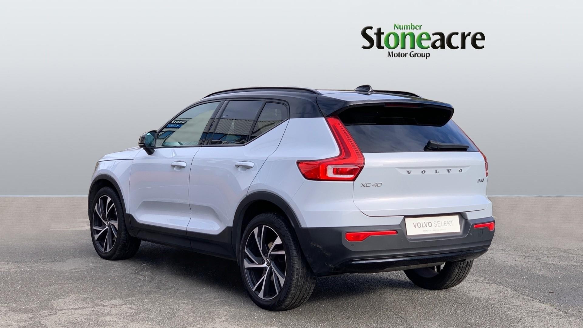 Volvo XC40 Image 2